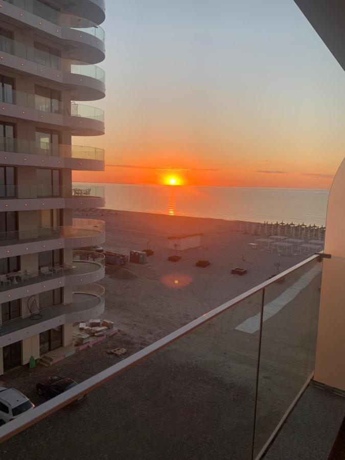 Infinite Sea View Studio Mamaia Exterior foto